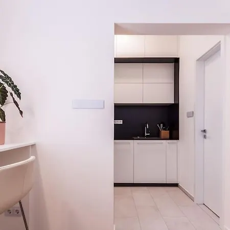 Eszter'S Lovely Downtown Apartment Budapest Exterior foto