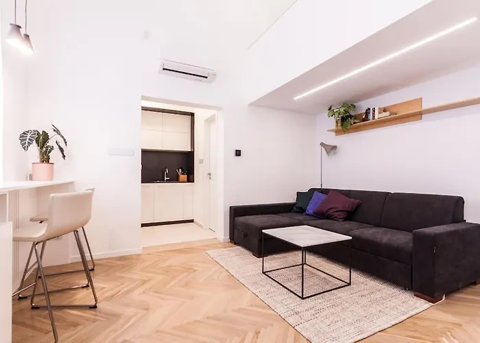 Eszter\'S Lovely Downtown Apartment